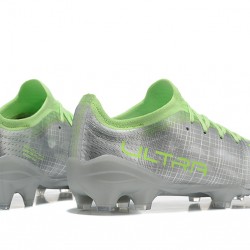 Puma ultra 1.4 FG Low-Top Sliver And Green For Men Soccer Cleats 